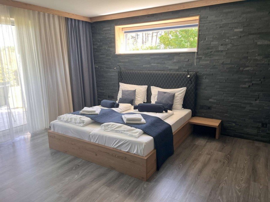 Zimmer Gastgewerbe F�nfseen - Lenz-S�d